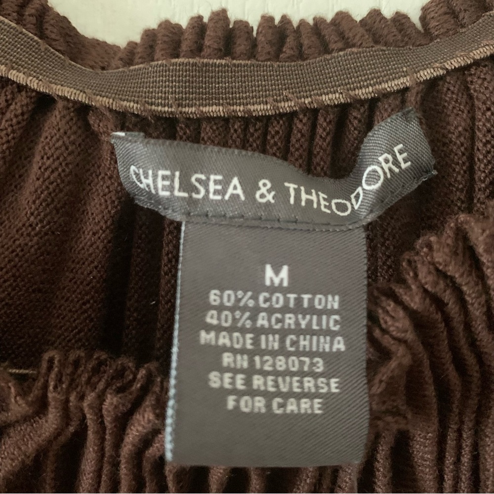 New Chelsea & Theodore brown kate top - Picture 4 of 4